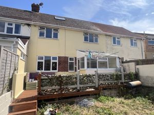 Photo 33- click for photo gallery